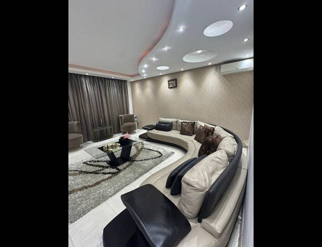 4 BEDROOM HOUSE FOR SALE IN MOUNTAIN RISE